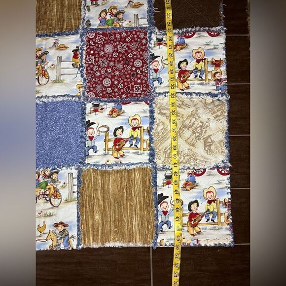 Cowboy western bandanna denim throw blanket - Picture 7 of 8